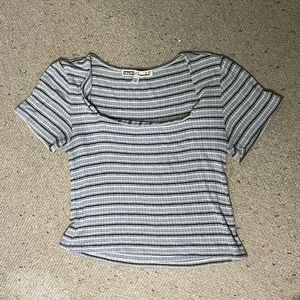 Soft striped crop top shirt